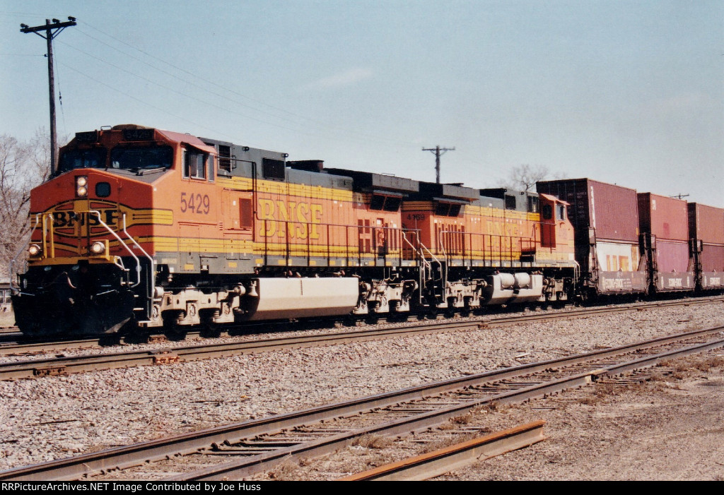 BNSF 5429 West